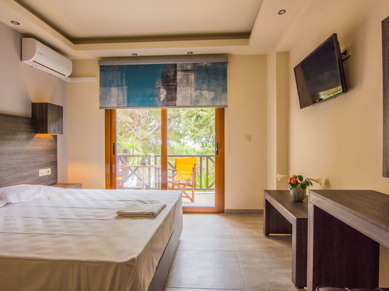 Aparthotel Koukis Beach