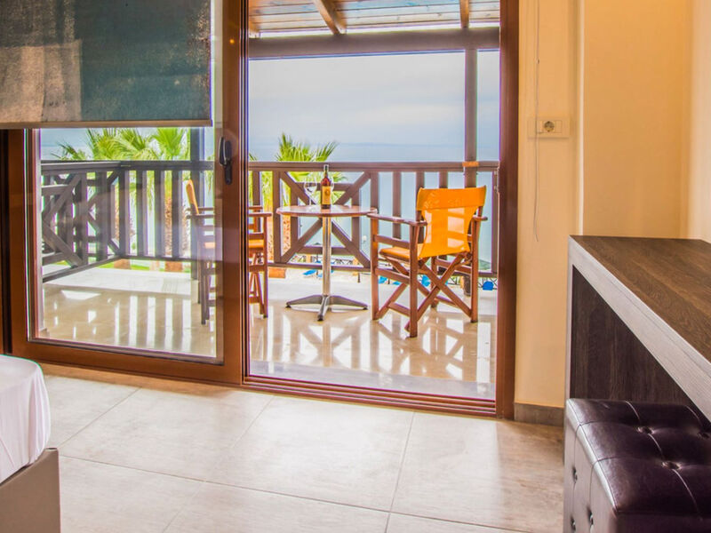 Aparthotel Koukis Beach