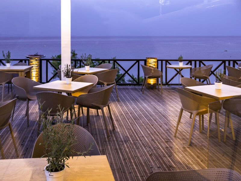 Aparthotel Koukis Beach