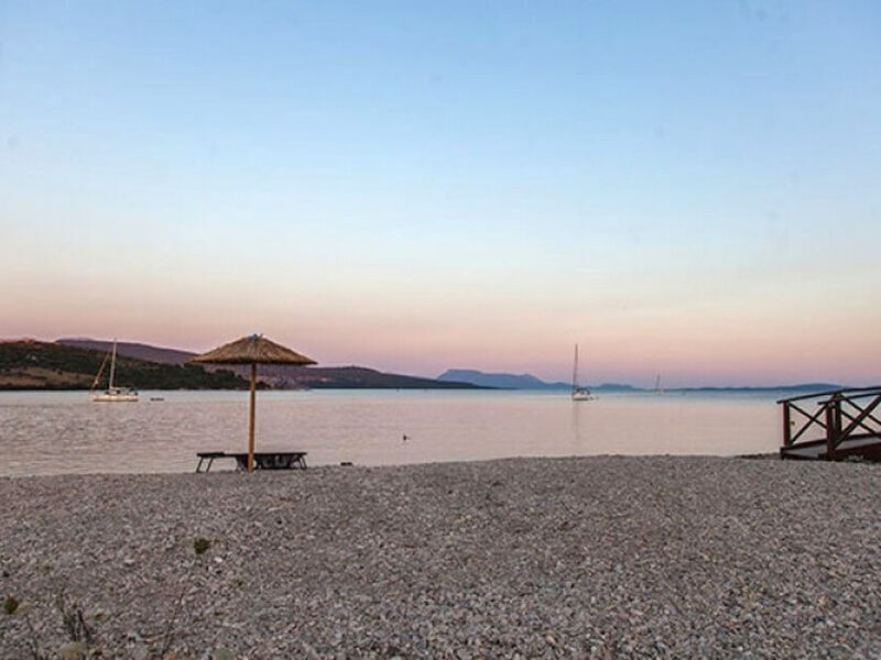Studia a apartmány Thanasis