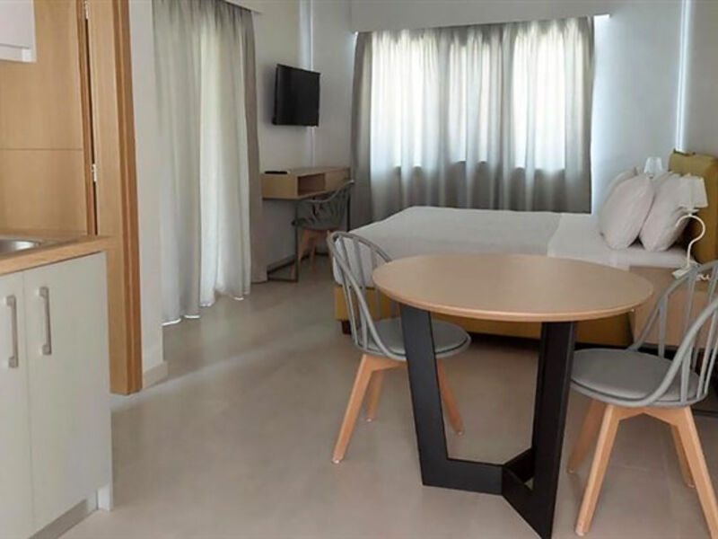 Apartmánový Dům Zisis Suites