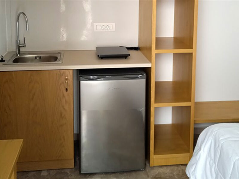 Avra studia a apartmány
