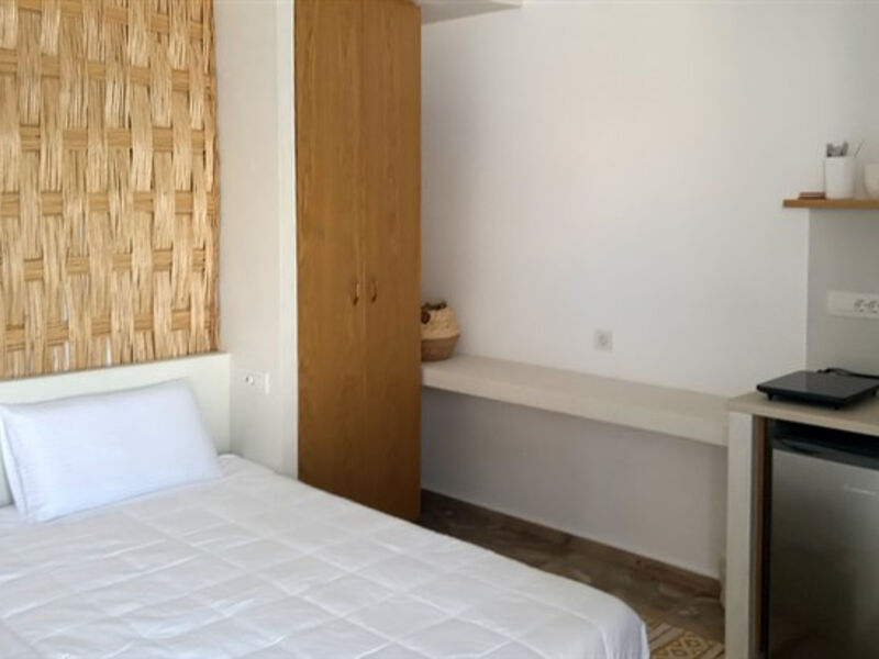 Avra studia a apartmány