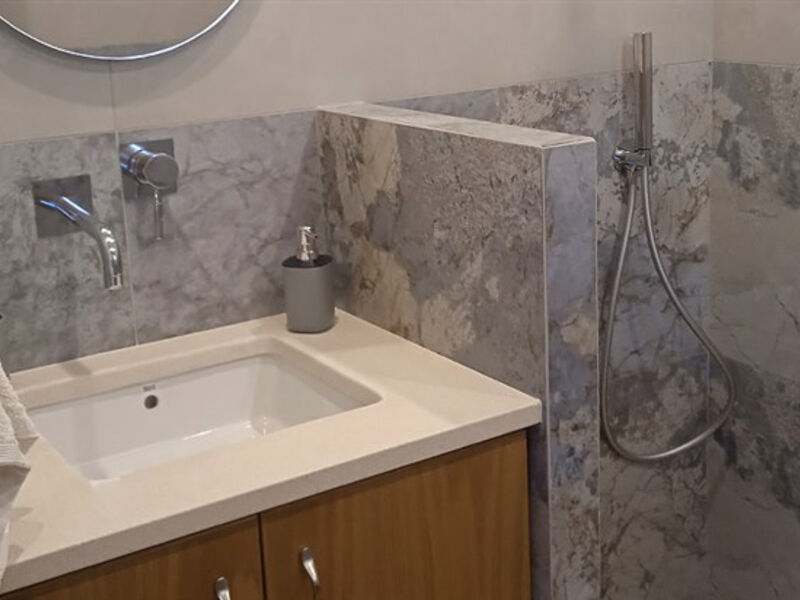 Avra studia a apartmány