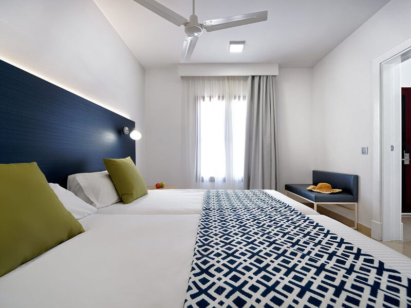 Broncemar Beach Suites