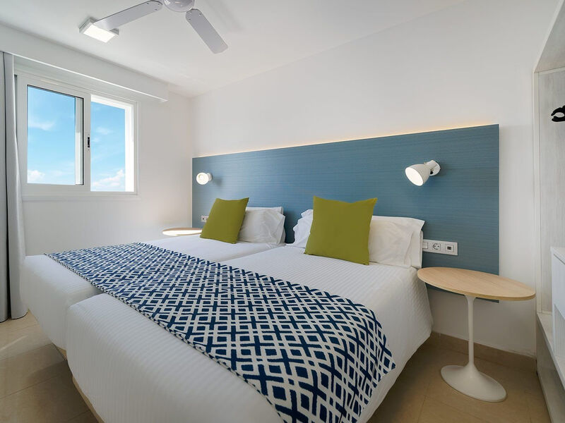 Broncemar Beach Suites