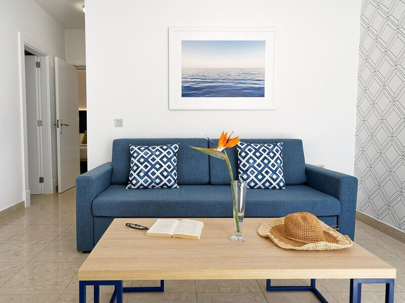 Broncemar Beach Suites