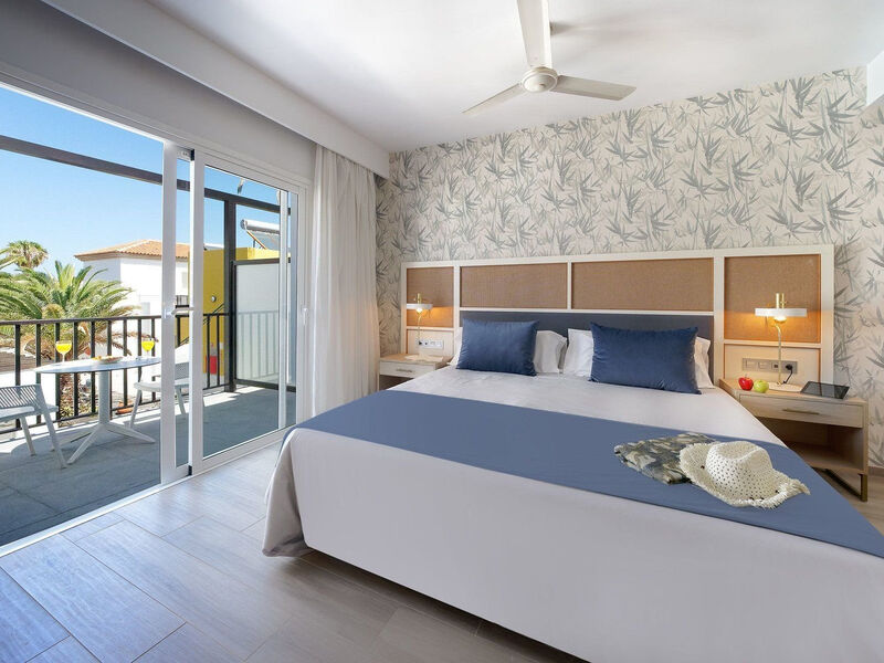 Broncemar Beach Suites