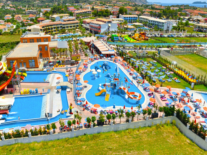 Caretta Beach Resort
