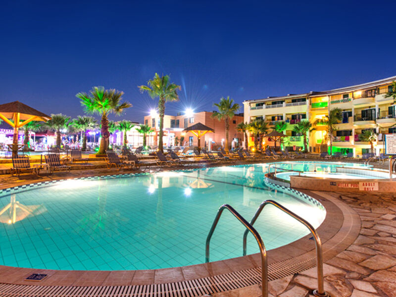 Caretta Beach Resort