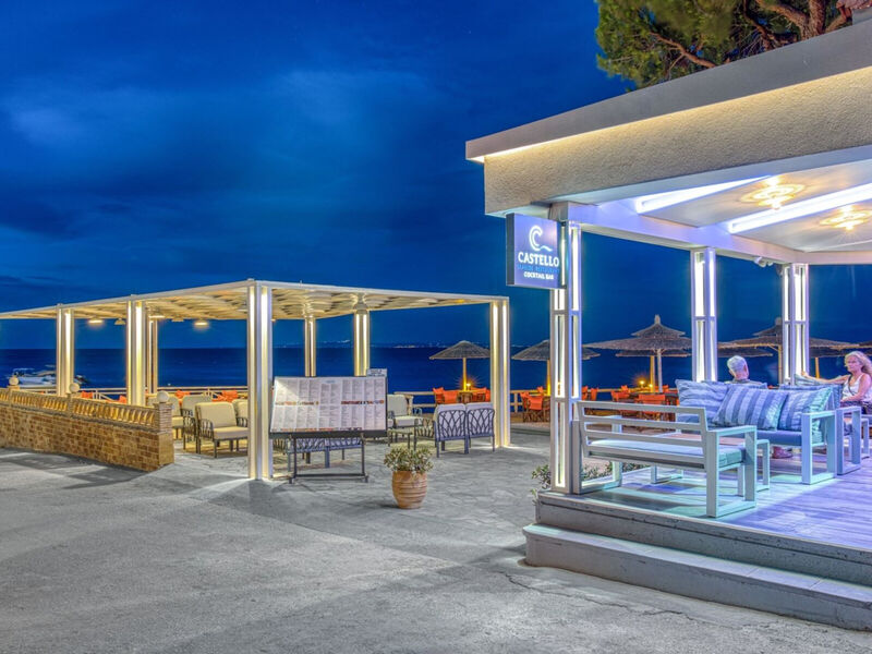 Castello Beach Hotel