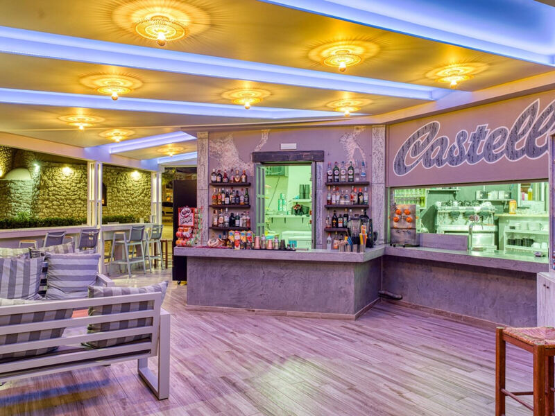 Castello Beach Hotel