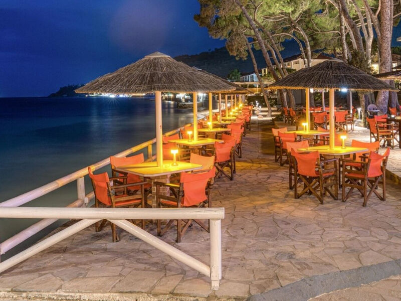 Castello Beach Hotel