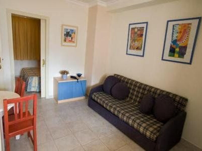 Catalina Park Apartments