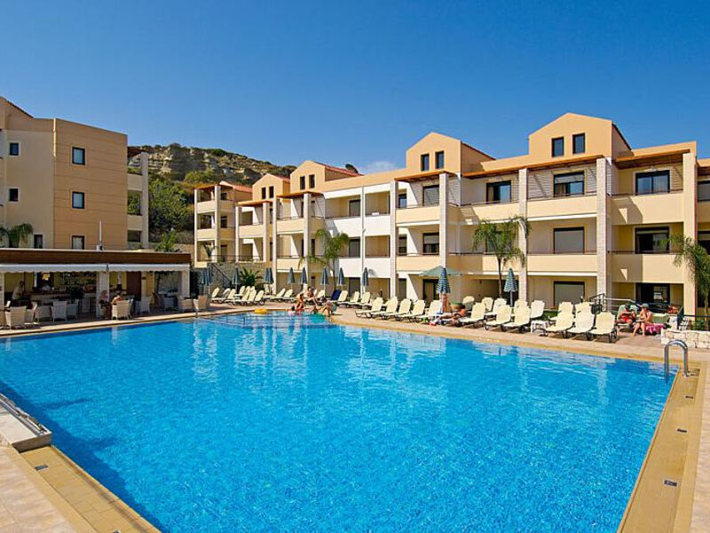 Creta Palm