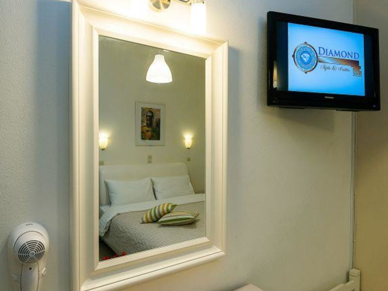 Diamond Apartments & Suites