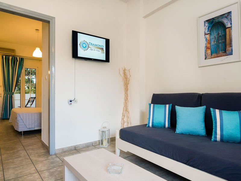 Diamond Apartments & Suites