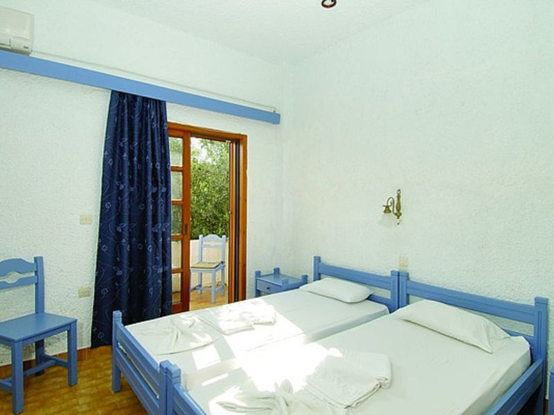Eleana Apartments