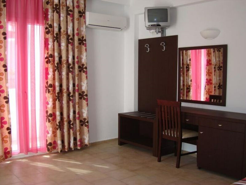 Elena Studios & Suites