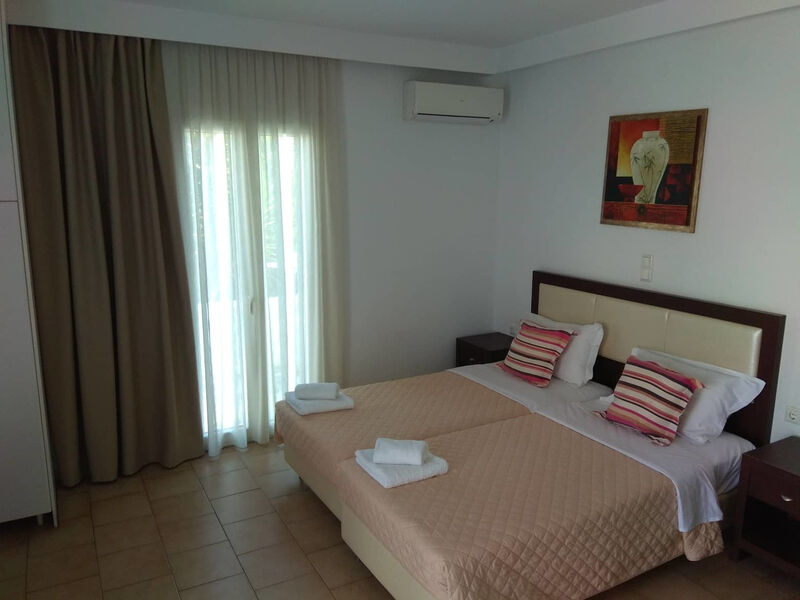 Elena Studios & Suites