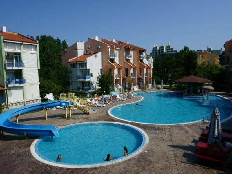 Elite I Apartments