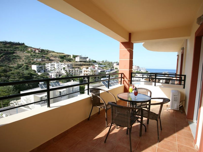 Elpis Studio Apartments