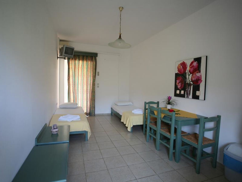 Elpis Studio Apartments