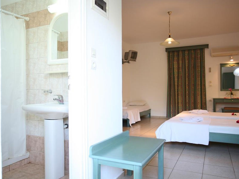 Elpis Studio Apartments