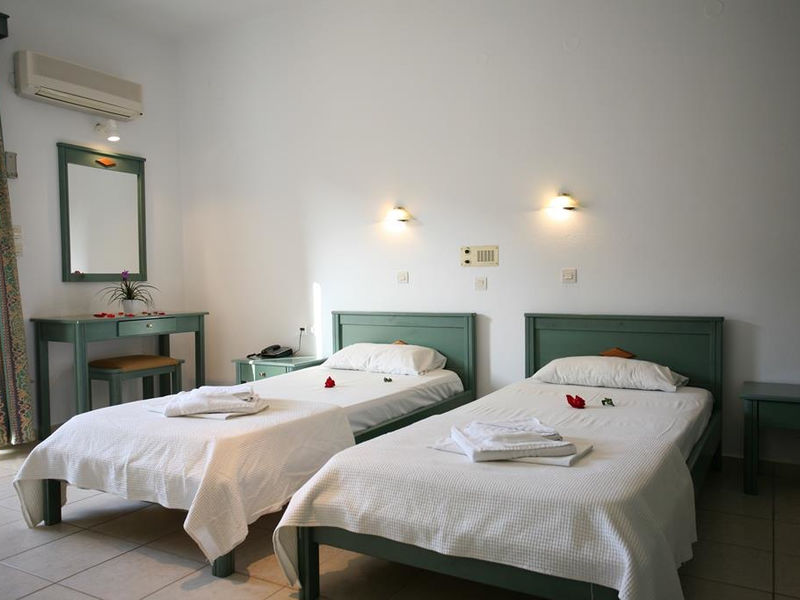 Elpis Studio Apartments