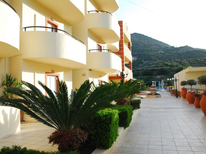 Elpis Studio Apartments