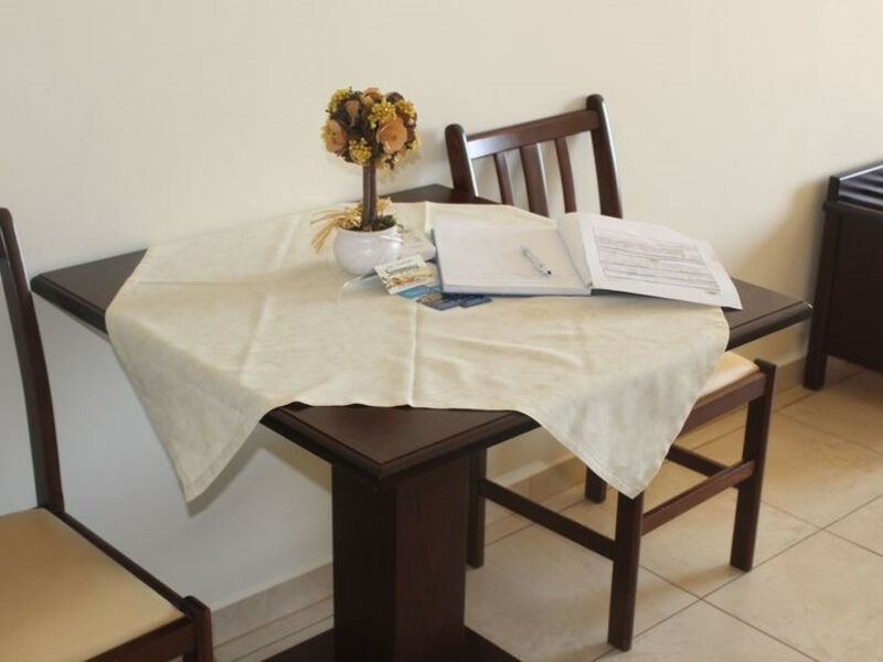 Studia Enastron