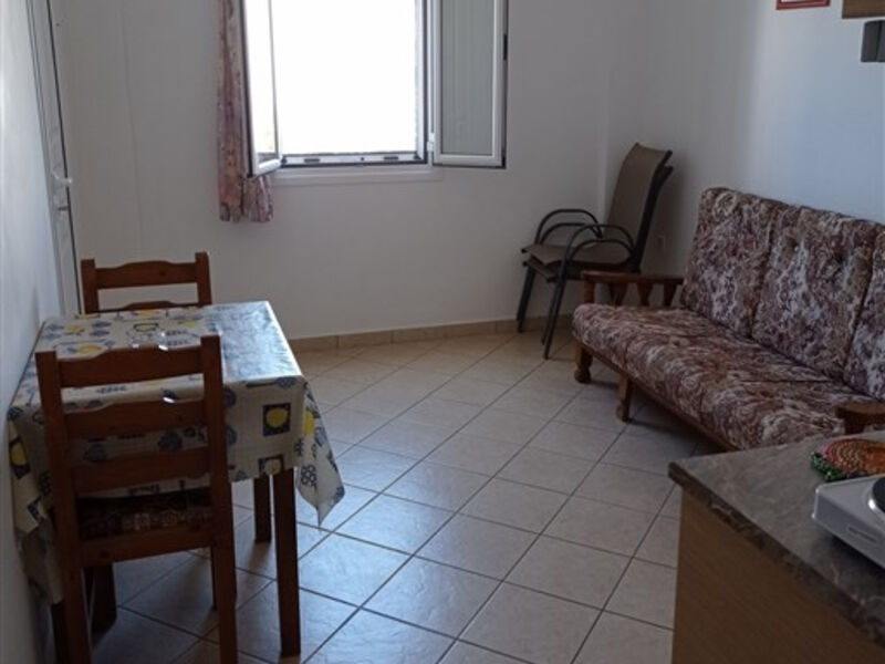 Studia a apartmány Evi