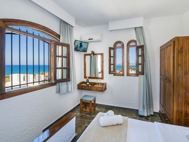 Folia Studios Apartemtns