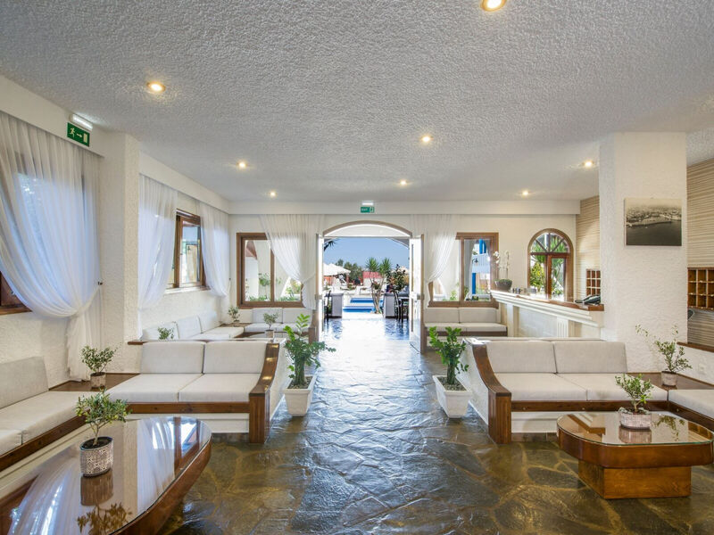 Folia Studios Apartemtns