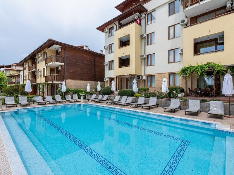 Garden Of Eden Aparthotel