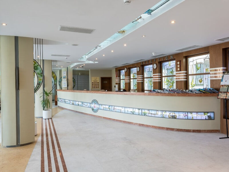 Garden Of Eden Aparthotel