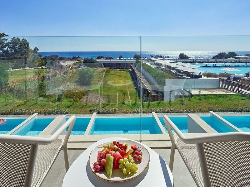 Gennadi Grand Resort