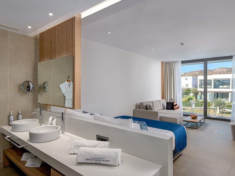 Gennadi Grand Resort