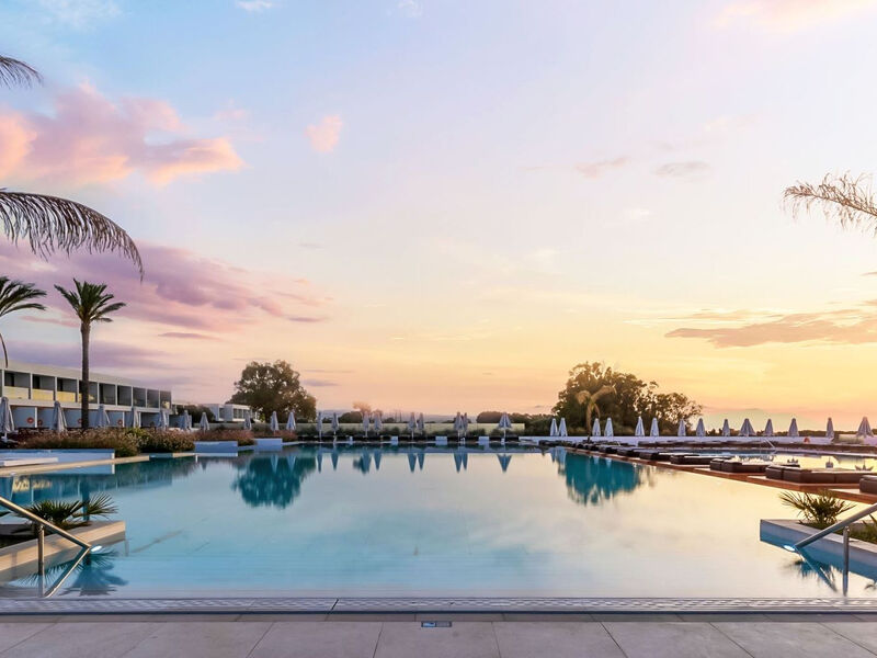 Gennadi Grand Resort