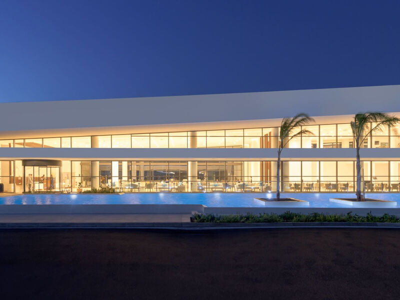 Gennadi Grand Resort