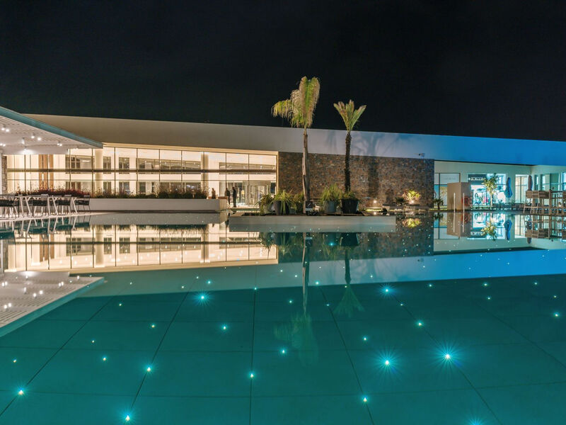 Gennadi Grand Resort