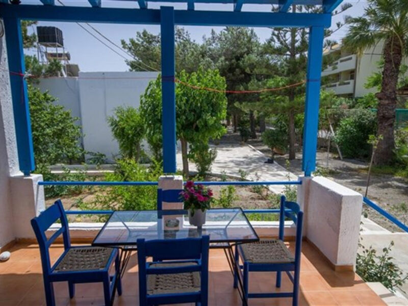 Studia Gialos