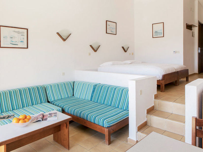 Giverola Resort