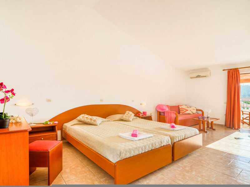Goudelis Apartments