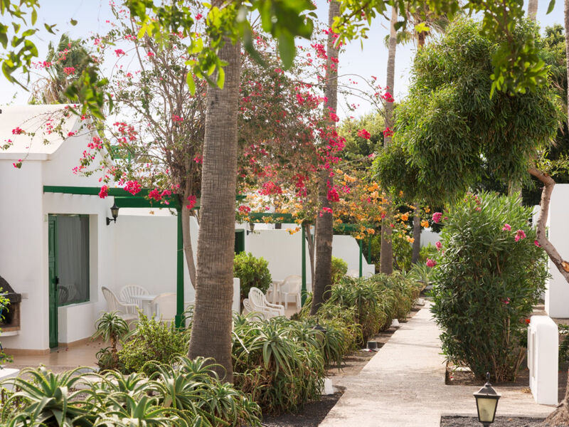 Villas Hyde Park Lane