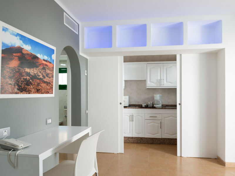 Villas Hyde Park Lane