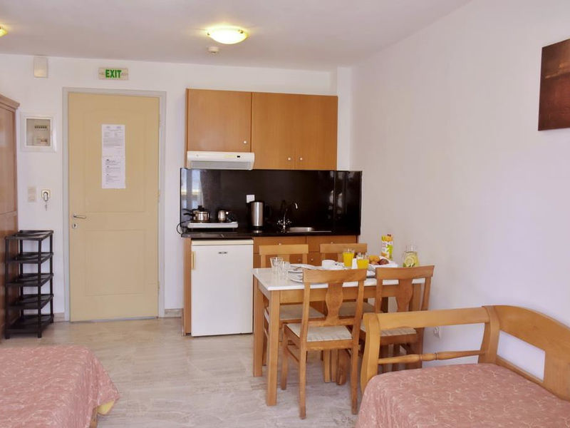 Irini Apartments