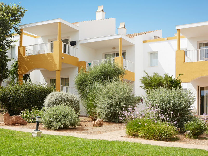 Isla Del Aire Apartments