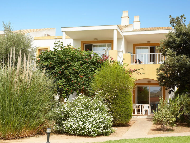 Isla Del Aire Apartments