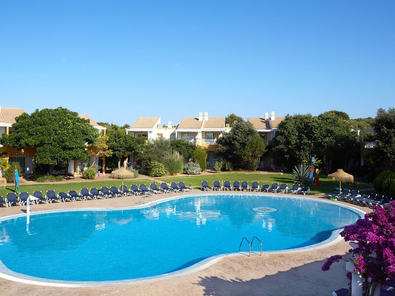 Isla Del Aire Apartments
